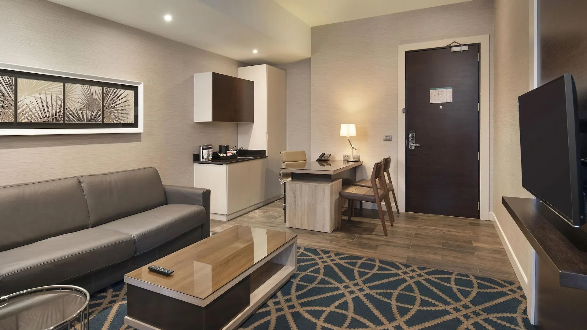 Hotel Embassy Suites By Hilton Santo Domingo