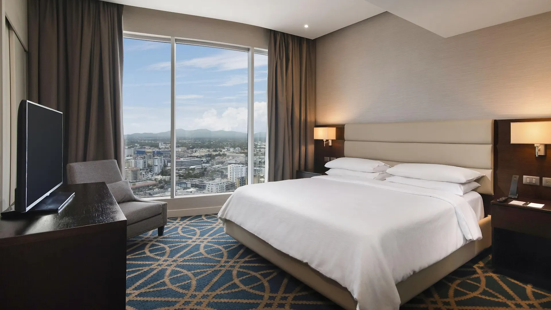 Embassy Suites By Hilton Santo Domingo