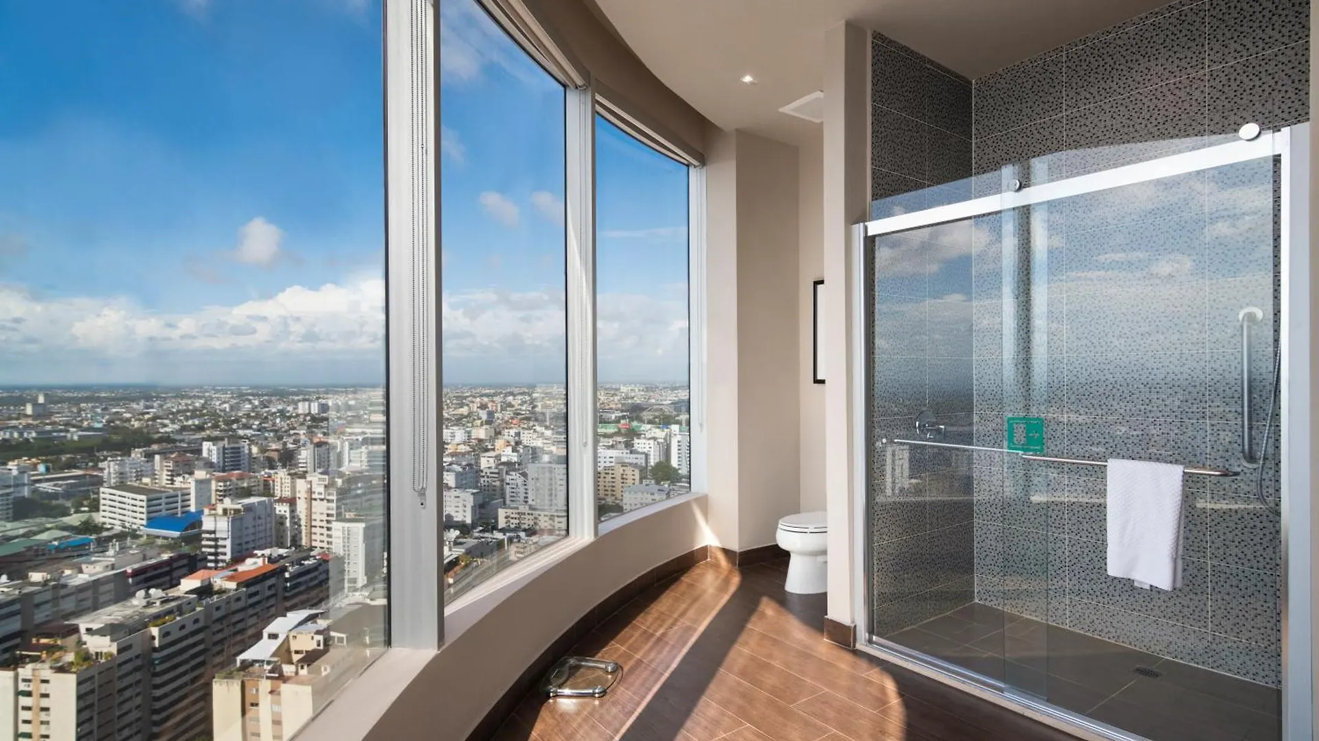 Embassy Suites By Hilton Santo Domingo Hotel
